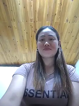 Snapshot of Dung_x chatting on January 17, 1:47 pm Dung x online show from January 17, 1:47 pm