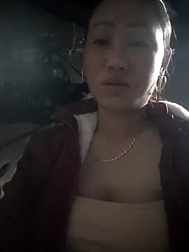 Snapshot of Dung_x chatting on February 5, 2:02 pm Dung x online show from February 5, 2:02 pm