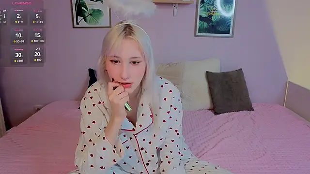 evlica online show from February 14, 2:06 pm