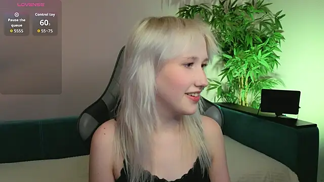 evlica online show from February 22, 2:19 pm