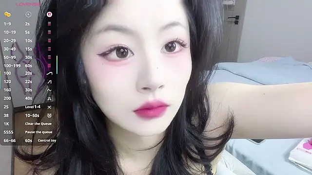 janequeen online show from December 4, 1:54 pm