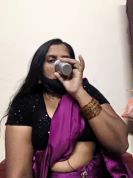 Snapshot of Sowjanya-telugu chatting on November 21, 4:50 pm Sowjanya-telugu online show from November 21, 4:50 pm