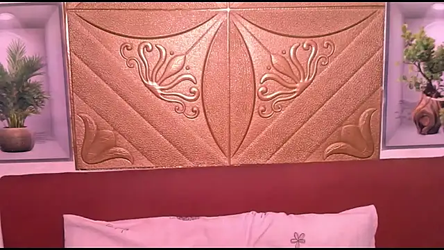 Indiansexyboobs18 online show from March 19, 6:35 am