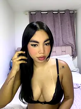 Snapshot of karolaalcendra chatting on November 5, 3:09 am karolaalcendra online show from November 5, 3:09 am