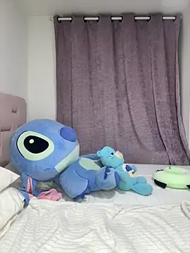 karolaalcendra online show from February 21, 1:18 am