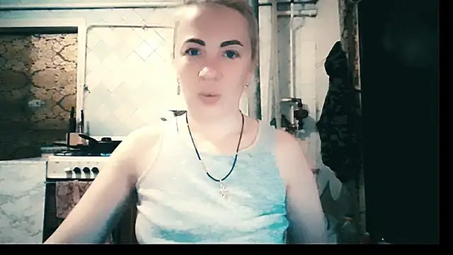 EmmaCat  online show from November 27, 7:53 am