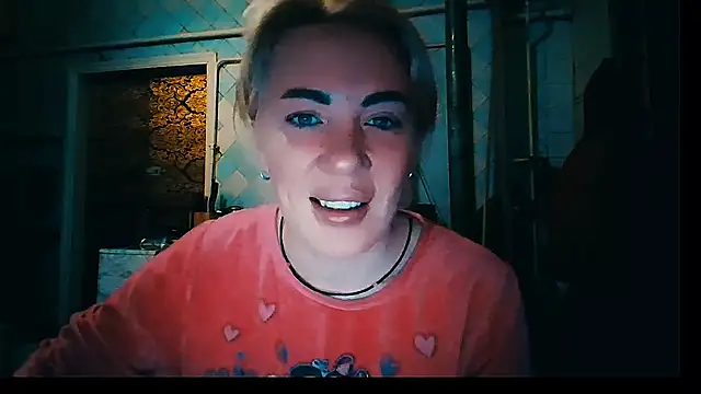 EmmaCat  online show from January 9, 3:02 am