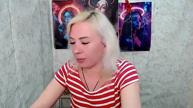 EmmaCat  online show from April 9, 6:30 am