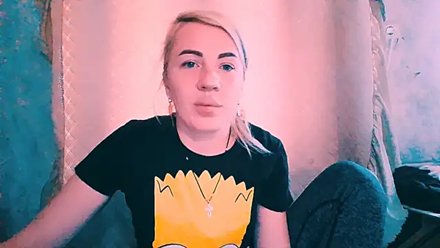 EmmaCat  online show from October 31, 9:39 am