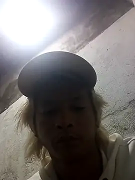 ainularbasoni online show from October 3, 3:46 pm