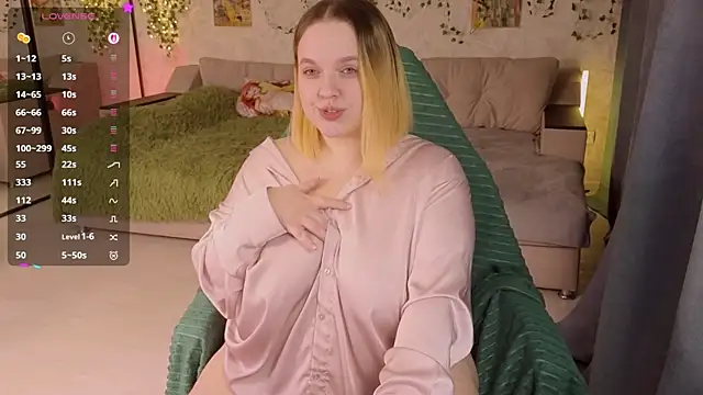 Aki nohana online show from October 25, 5:24 pm