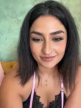 Snapshot of Mia_spicyy chatting on October 16, 9:50 am Mia spicyy online show from October 16, 9:50 am