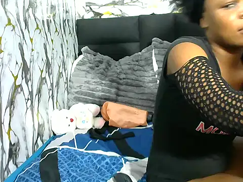 BlondieBitch online show from March 26, 8:01 am