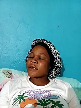 BlondieBitch online show from December 21, 10:17 am