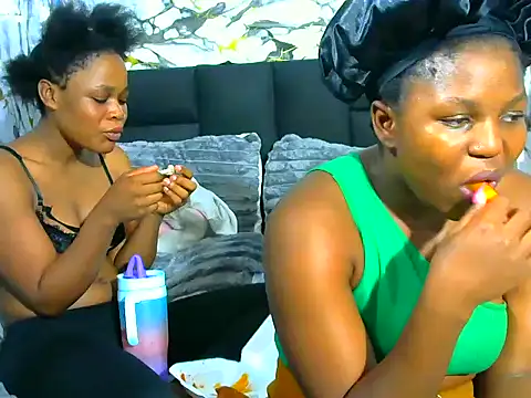 BlondieBitch online show from March 19, 9:04 pm