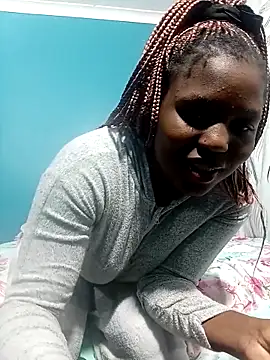 Snapshot of BlondieBitch chatting on November 16, 5:06 pm BlondieBitch online show from November 16, 5:06 pm