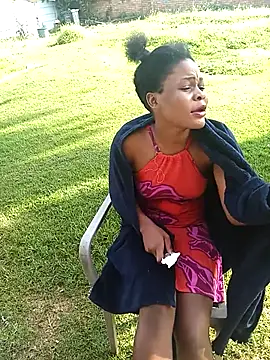 BlondieBitch online show from March 25, 6:57 am