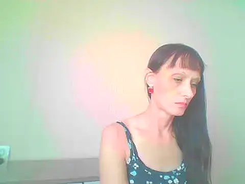 Snapshot of Irivana chatting on October 12, 7:54 am Irivana online show from October 12, 7:54 am