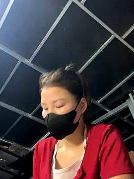 AmyChan086 online show from September 14, 7:09 am