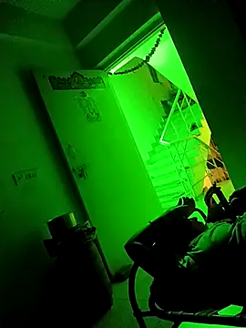 Snapshot of meenahotdarling chatting on September 15, 4:40 pm meenahotdarling online show from September 15, 4:40 pm