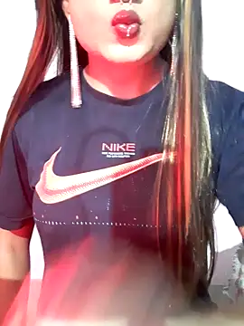 Cutie-Whiskey1 online show from December 21, 7:04 pm