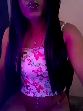 Cutie-Whiskey1 online show from November 11, 8:53 am