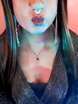 Cutie-Whiskey1 online show from March 4, 10:01 am