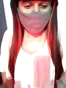 Cutie-Whiskey1 online show from January 14, 6:33 pm