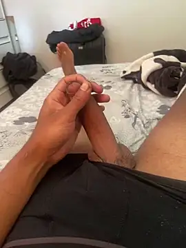 Snapshot of Morenolatino881 chatting on November 30, 11:00 am Morenolatino881 online show from November 30, 11:00 am