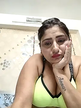 Snapshot of Loveangle1 chatting on September 15, 4:29 pm Loveangle1 online show from September 15, 4:29 pm