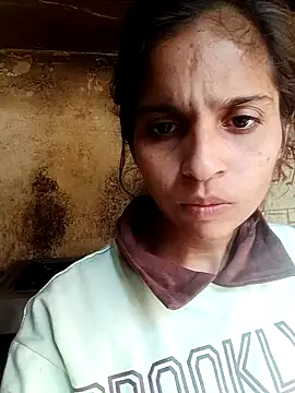 Snapshot of Saloni-Gupta chatting on December 16, 7:23 am Saloni-Gupta online show from December 16, 7:23 am