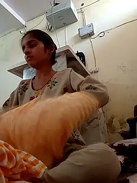 Snapshot of Saloni-Gupta chatting on September 20, 6:51 am Saloni-Gupta online show from September 20, 6:51 am