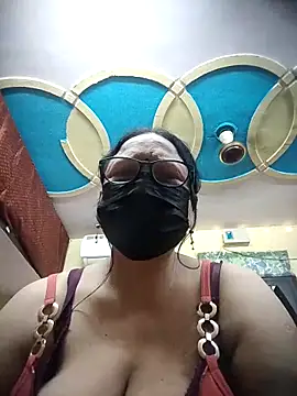 thehotlady online show from May 15, 3:15 am