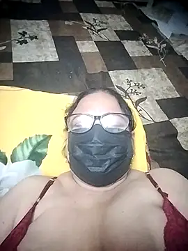 thehotlady online show from May 16, 5:56 pm