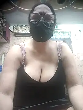 thehotlady online show from March 10, 5:28 pm