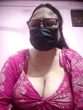 thehotlady online show from November 11, 6:41 am