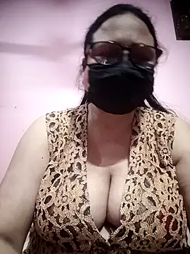 thehotlady online show from November 20, 9:54 am