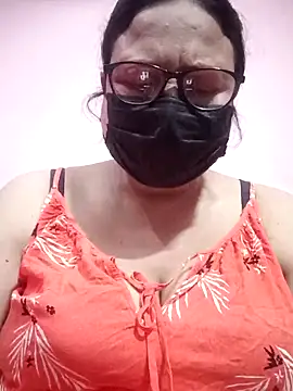 thehotlady online show from November 28, 9:20 am