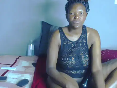 SweetHips95 online show from September 21, 4:28 am