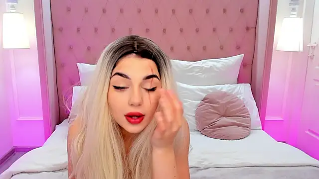 HelenTiny online show from October 31, 1:41 pm