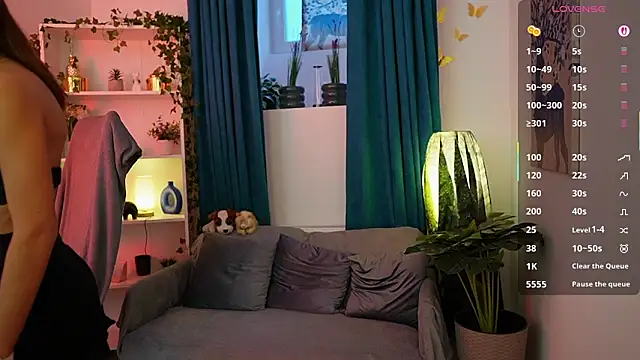 Alexis Love  online show from October 24, 2:16 pm