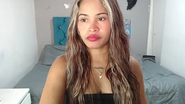 mia sexgirl online show from March 25, 12:37 pm