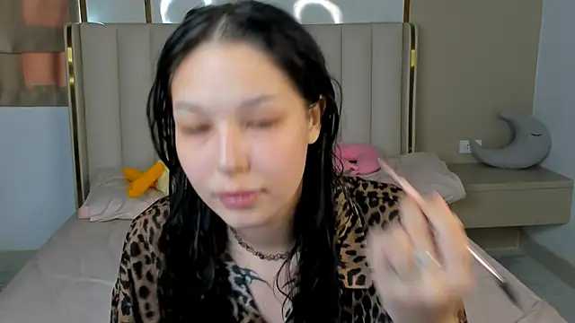 ElizabethParkk online show from November 30, 8:15 am