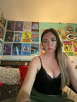 kaybabyx4 online show from April 9, 6:47 pm