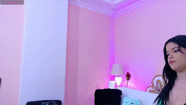 AryCorinne online show from March 29, 2:57 am