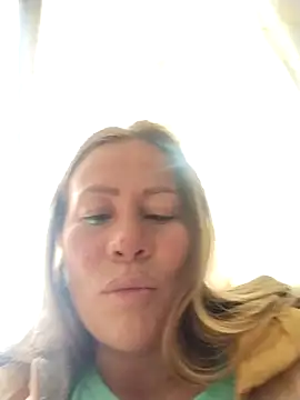 LaraCaliente online show from October 21, 12:48 pm