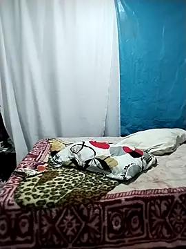 LaraCaliente online show from October 20, 11:49 pm