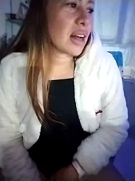 LaraCaliente online show from November 16, 10:09 am