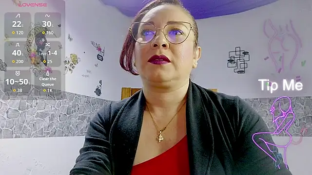 Snapshot of zamy_x chatting on October 10, 3:07 am zamy x online show from October 10, 3:07 am