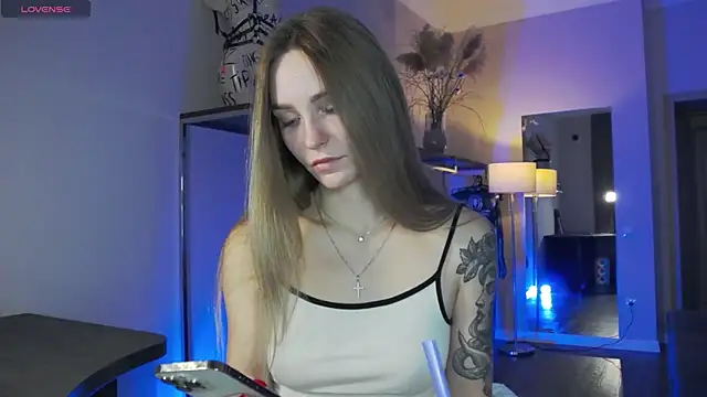 Melloudy online show from November 6, 6:39 am